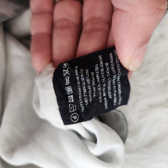 NIQUE 100% Silk Elastic Waist Shorts Size 10 (fits Small) Water color‎ Lined - Picture 6 of 12